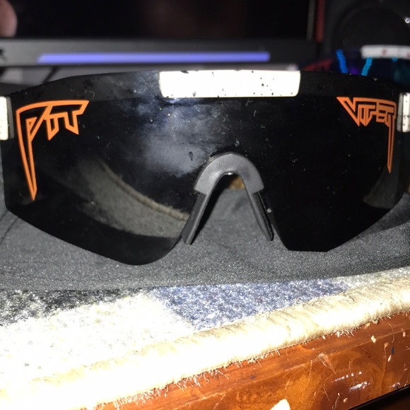 Selling pitvipers and they are in good quality - Picture 1 of 4